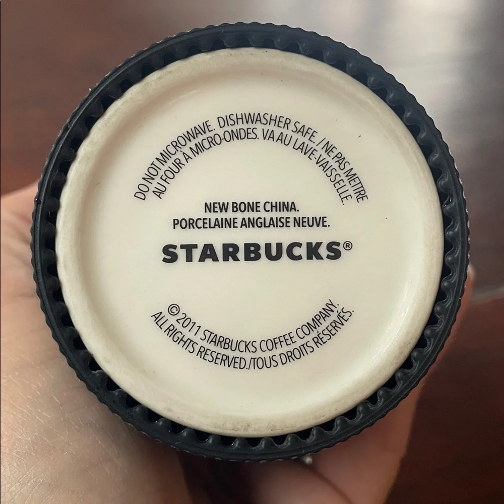 Starbucks VIA 2011 White-Orange Rubber Grip 8-oz Travel Tumbler *NO LID*